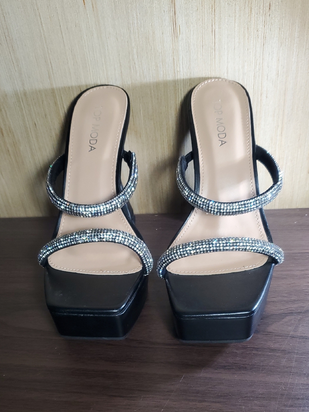 TOP Moda Black Platform Sandals with Sparkling Double Straps
